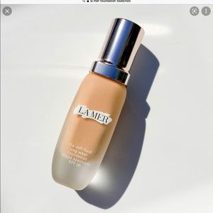 La Mer foundation Suede 33